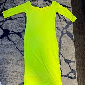 MIDI FASHIONNOVA NEON OFF SHOULDER DRESS BRAND NEW